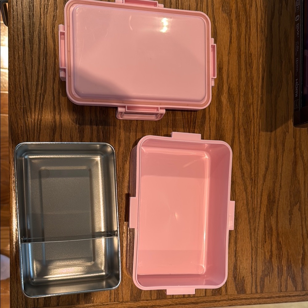 Pottery Barn Kids leakproof Lunch Container - Picture 3 of 3